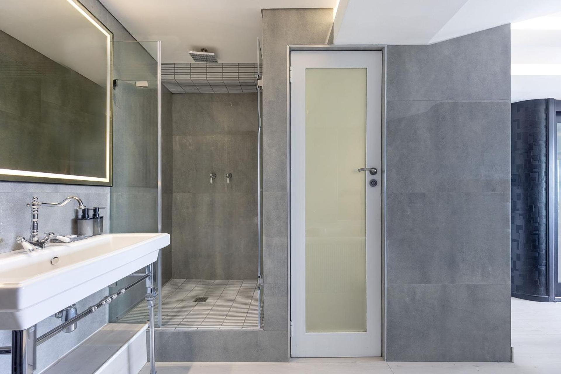 Clifton Yolo Spaces - Clifton Beachfront Executive Apartment Кейптаун Екстериор снимка