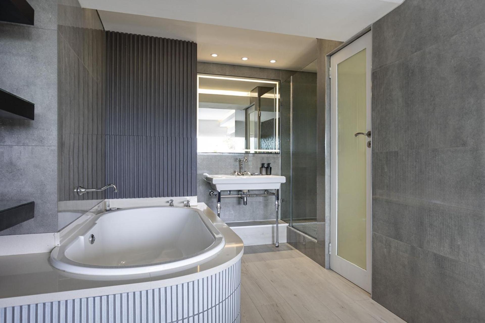 Clifton Yolo Spaces - Clifton Beachfront Executive Apartment Кейптаун Екстериор снимка